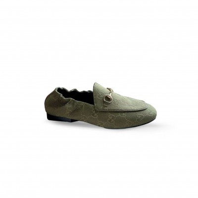 GUCCI WOMEN'S JORDAAN LOAFER 854414